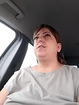 Snapshot of larylary6969 chatting on September 11, 2025, 9:20 am larylary6969 online show from September 11, 2025, 9:20 am