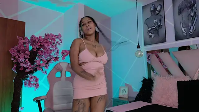 Elith noa online show from November 8, 2025, 7:23 pm