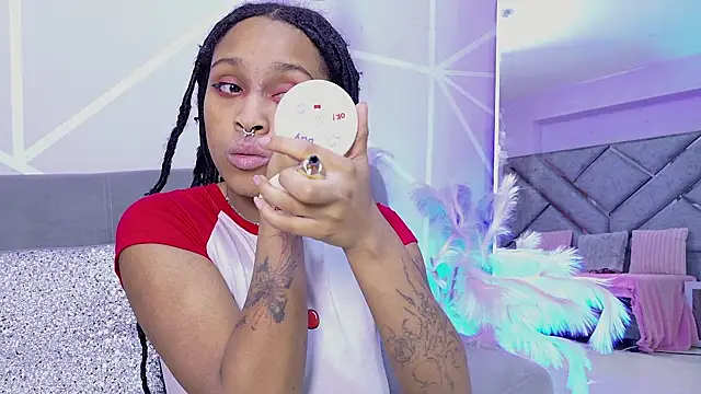 Elith noa online show from January 10, 2026, 7:26 pm