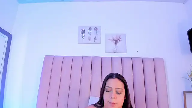 Snapshot of mariaa_fernanda chatting on May 7, 2026, 11:26 am mariaa fernanda online show from May 7, 2026, 11:26 am