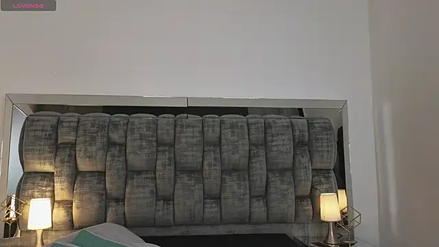 SussiSotto online show from December 23, 2024, 2:28 pm