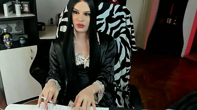 EvelynLexy online show from February 24, 2026, 11:08 am