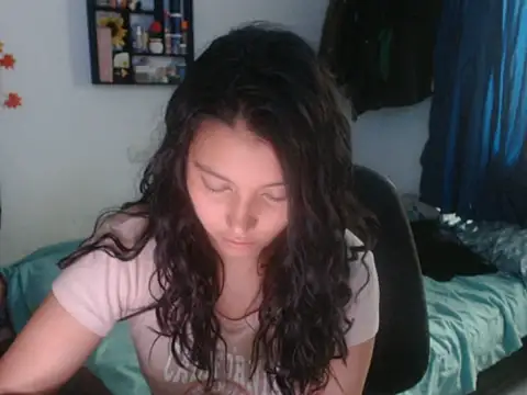 HannaKlein online show from March 17, 2026, 6:22 pm