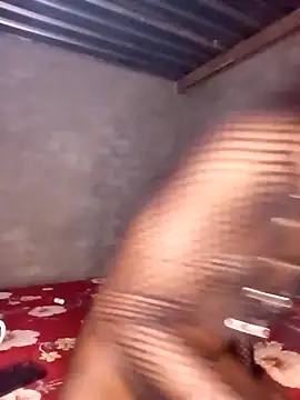 hoittytoittyxx online show from April 17, 2026, 5:16 pm