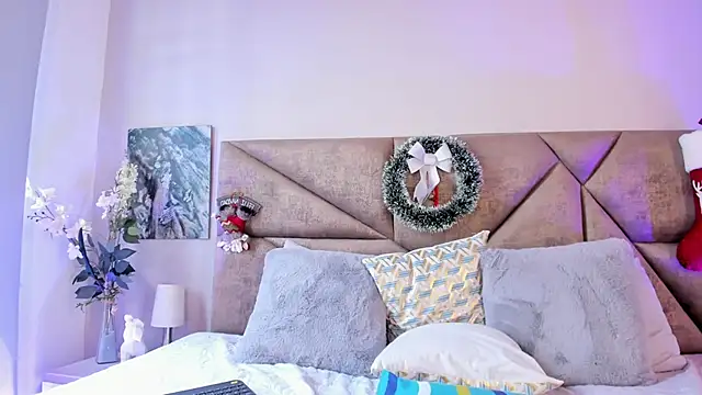 Salomesimos1 online show from December 13, 2024, 6:16 pm