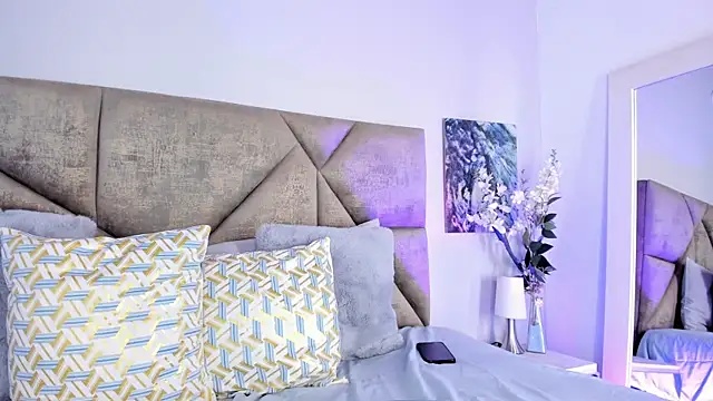 Salomesimos1 online show from January 17, 2025, 11:29 pm