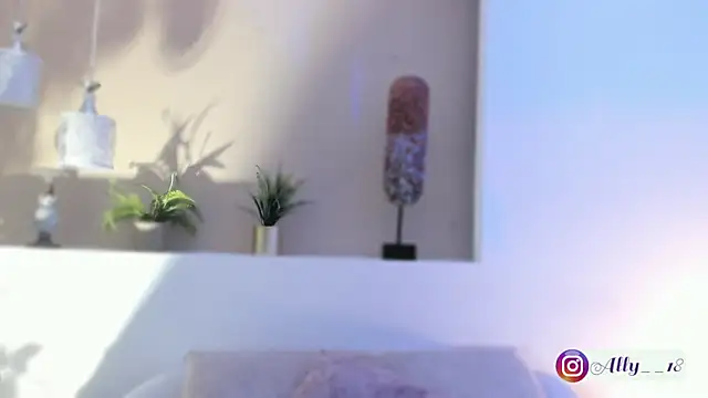 Ally addams online show from November 6, 2025, 4:24 am