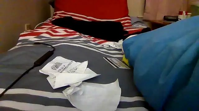 kollzCloudzz online show from April 7, 2026, 9:54 am