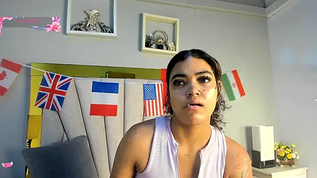 Snapshot of vahiolet_fuentes chatting on July 2, 2026, 3:17 am vahiolet fuentes online show from July 2, 2026, 3:17 am