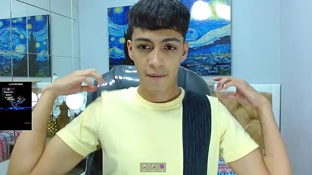 SkinnyBoy  online show from December 2, 2025, 12:10 pm