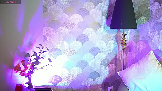 UmaTruewoman online show from December 19, 2025, 6:09 am