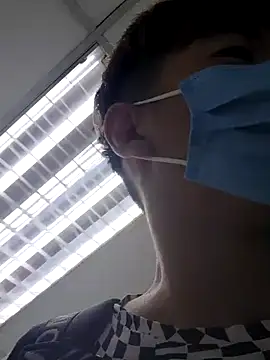 jerryzai online show from December 8, 2024, 3:45 pm