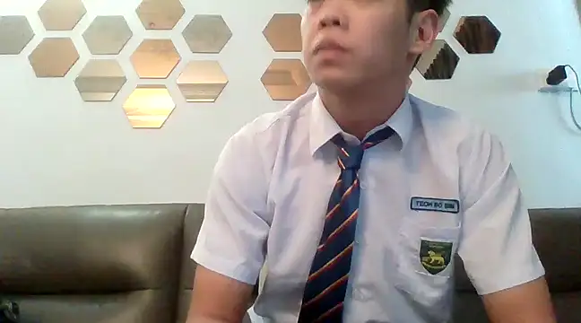 jerryzai online show from December 22, 2024, 8:05 am