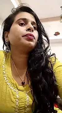 Rasmalai786 online show from February 1, 2025, 2:34 pm