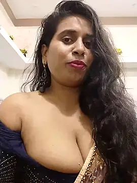 Rasmalai786 online show from February 21, 2025, 1:55 pm