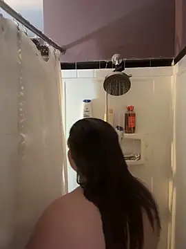 Vanilla-Cakebaum online show from January 10, 2026, 3:52 am