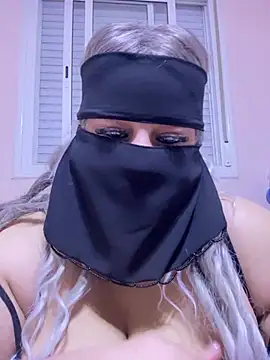 Snapshot of mari_layali chatting on March 3, 2025, 11:56 pm mari layali online show from March 3, 2025, 11:56 pm