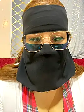 Snapshot of mari_layali chatting on October 5, 2025, 12:42 am mari layali online show from October 5, 2025, 12:42 am