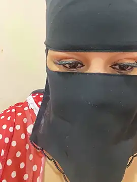 Snapshot of mari_layali chatting on November 20, 2025, 1:00 pm mari layali online show from November 20, 2025, 1:00 pm