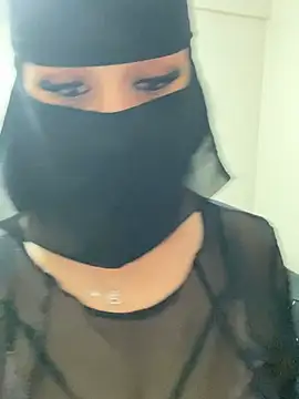 Snapshot of mari_layali chatting on July 12, 2026, 8:44 pm mari layali online show from July 12, 2026, 8:44 pm