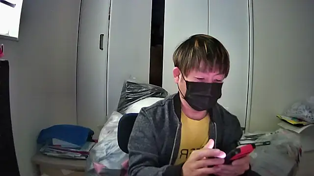 Snapshot of Osikokusama chatting on November 18, 2025, 1:33 am Osikokusama online show from November 18, 2025, 1:33 am