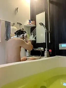 Snapshot of Osikokusama chatting on December 21, 2025, 2:24 pm Osikokusama online show from December 21, 2025, 2:24 pm