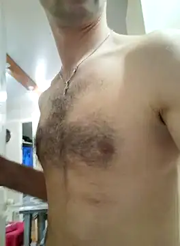 Snapshot of Drobniutki chatting on February 16, 2025, 5:26 pm Drobniutki online show from February 16, 2025, 5:26 pm