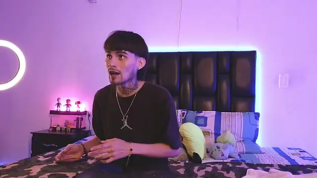 Brutal Sex Fucking online show from October 24, 2025, 9:44 pm