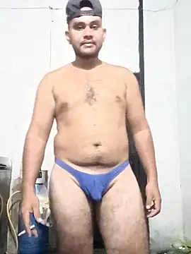 travieso2893 online show from March 8, 2026, 3:32 am