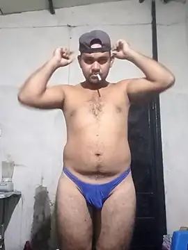 travieso2893 online show from June 6, 2026, 3:33 am