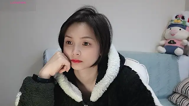 Snapshot of judy522 chatting on December 17, 2024, 12:12 am judy522 online show from December 17, 2024, 12:12 am