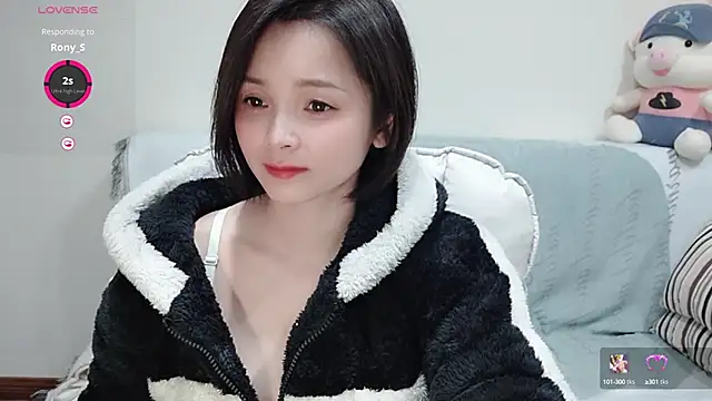 Snapshot of judy522 chatting on January 3, 2025, 8:43 pm judy522 online show from January 3, 2025, 8:43 pm