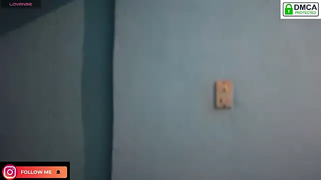 EnriquePersian197 online show from April 22, 2026, 8:21 pm