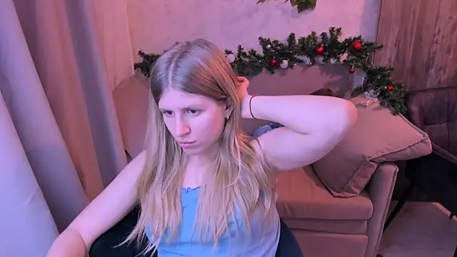 kirraa  online show from December 14, 2024, 10:07 pm