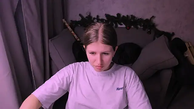 kirraa  online show from December 25, 2024, 9:54 pm