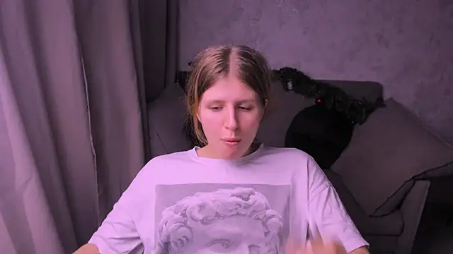 kirraa  online show from January 5, 2025, 9:14 pm