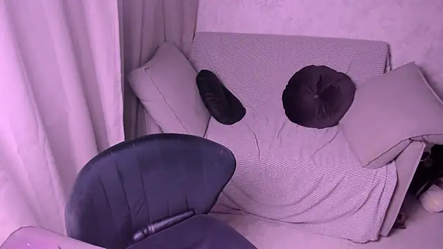 kirraa  online show from February 4, 2025, 10:34 pm