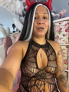 Jaylaloveofficial online show from October 31, 2025, 10:05 am