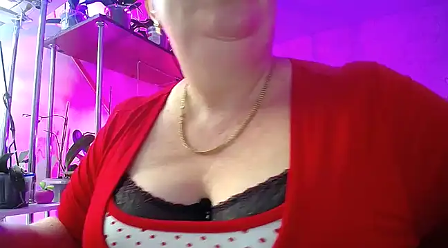 Snapshot of _Sweet_Woman chatting on January 12, 2025, 7:00 am Sweet Woman online show from January 12, 2025, 7:00 am