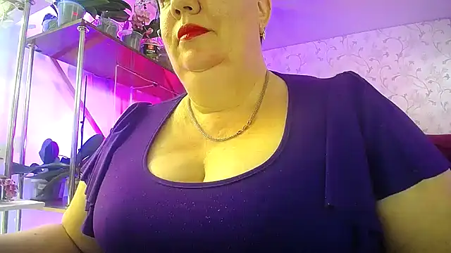  Sweet Woman online show from April 11, 2026, 11:36 am