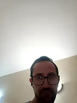 Porco81cazzo online show from November 13, 2025, 11:36 pm