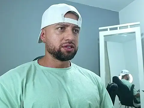 OwenMaximus814 online show from March 12, 2026, 8:26 pm