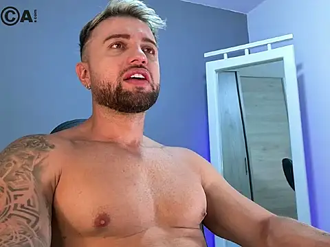 OwenMaximus814 online show from March 21, 2026, 3:48 pm