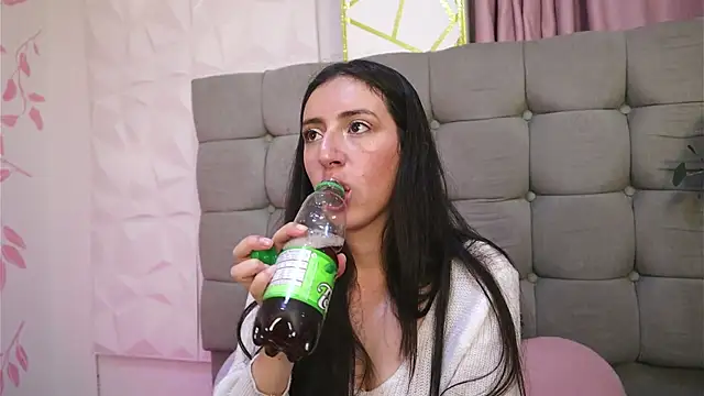 Sweet Sammy  online show from January 15, 2026, 4:06 am