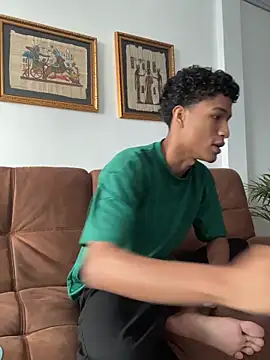 Snapshot of Masterikee chatting on November 29, 2025, 11:46 am Masterikee online show from November 29, 2025, 11:46 am