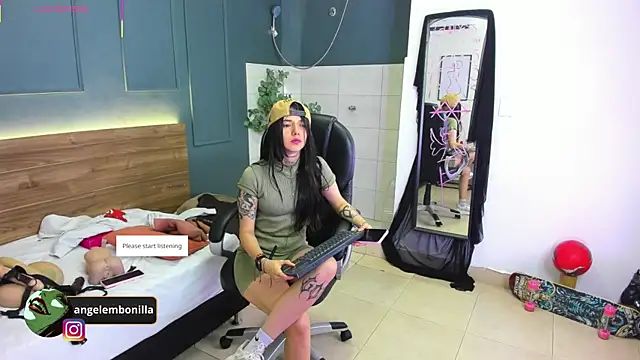 Snapshot of megan_morgan01 chatting on July 20, 2026, 12:40 pm megan morgan01 online show from July 20, 2026, 12:40 pm