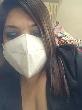 Naughty-Trisha online show from November 10, 2025, 9:08 am