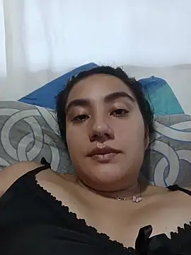 Hellen Alex online show from November 13, 2025, 3:11 pm