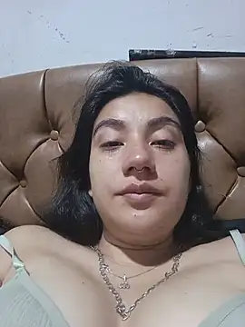 Hellen Alex online show from May 27, 2026, 2:25 pm