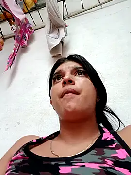 naughty-girl01 online show from December 15, 2024, 11:23 am